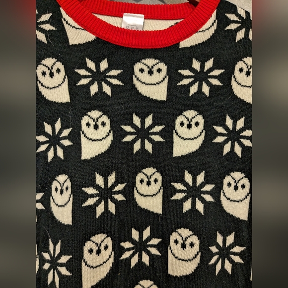 Adorable OWL print sweater size large unisex - Picture 3 of 5